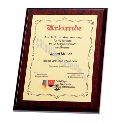 Plachet din lemn mahon marmorat, personalizat